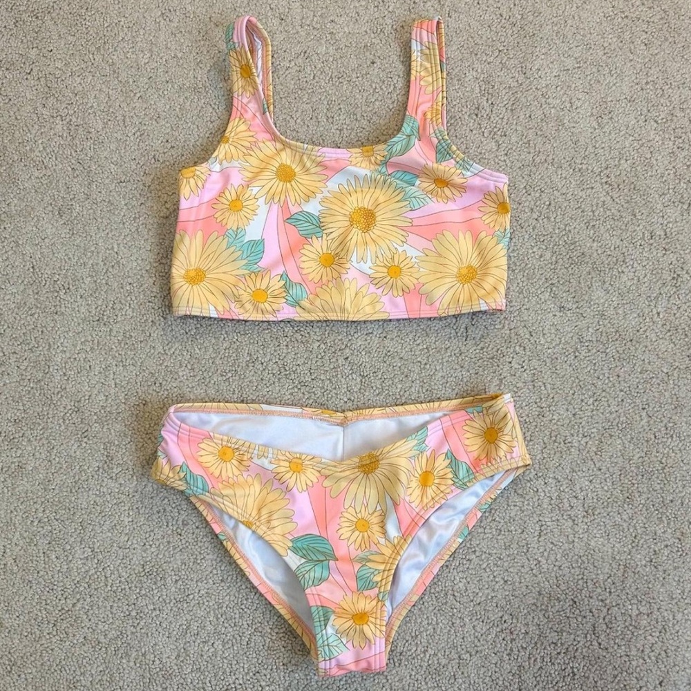 Billabong Girl’s Floral Swimsuit Set